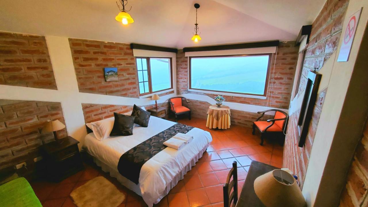 Balcon Al Cotopaxi Hosteria Sangolquí エクステリア 写真