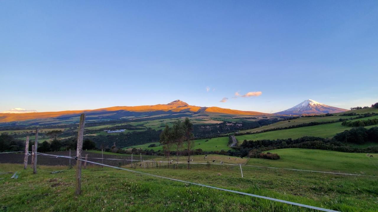 Balcon Al Cotopaxi Hosteria Sangolquí エクステリア 写真