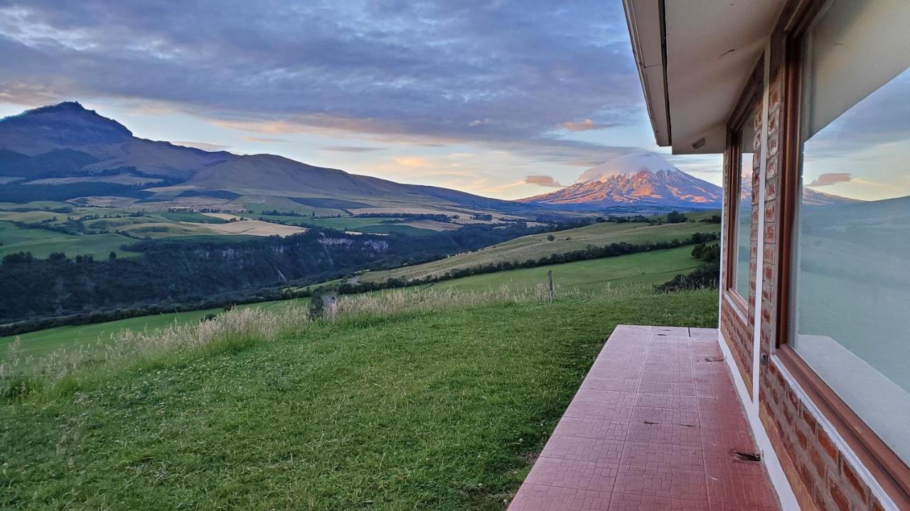 Balcon Al Cotopaxi Hosteria Sangolquí エクステリア 写真