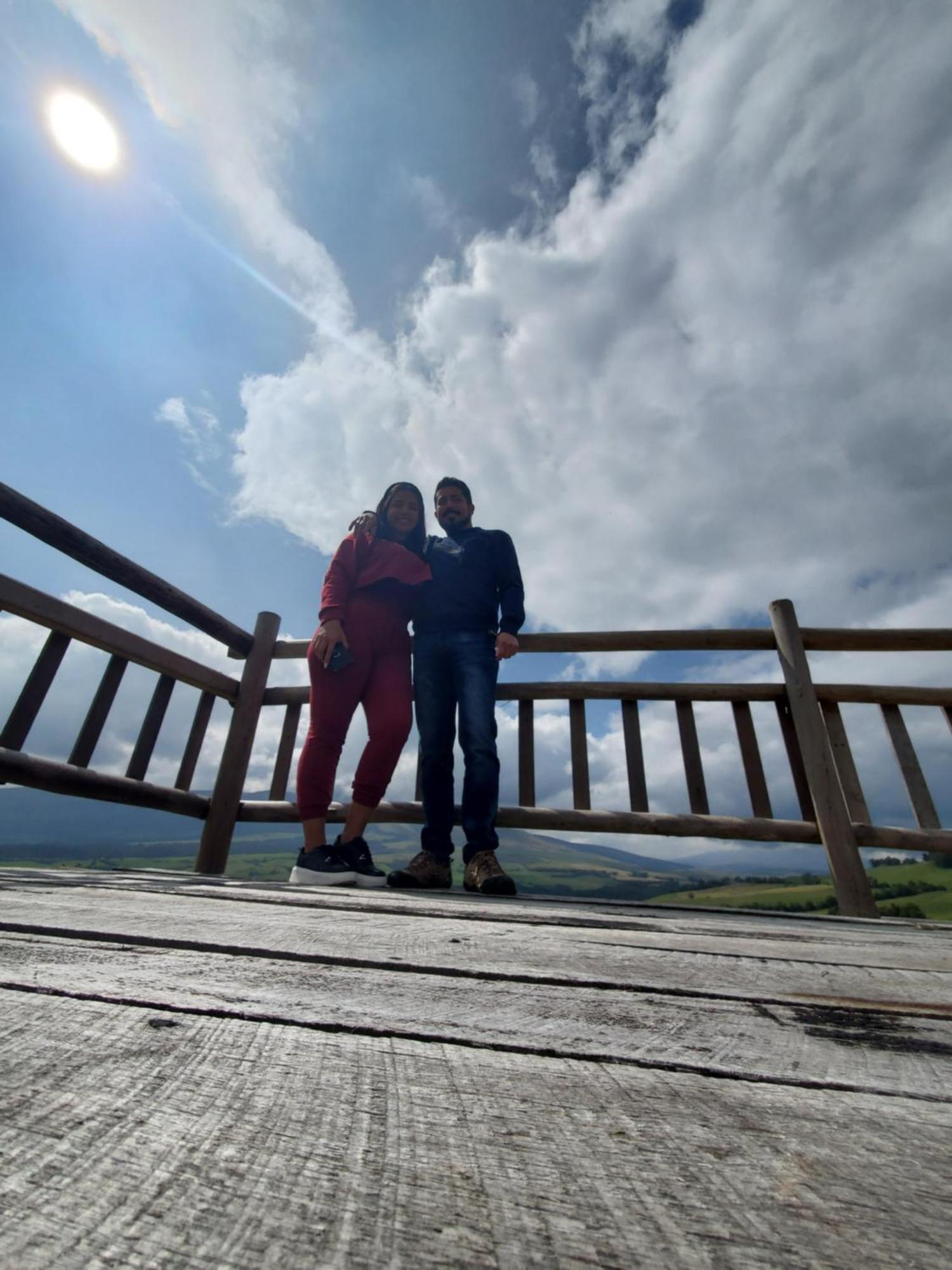 Balcon Al Cotopaxi Hosteria Sangolquí エクステリア 写真